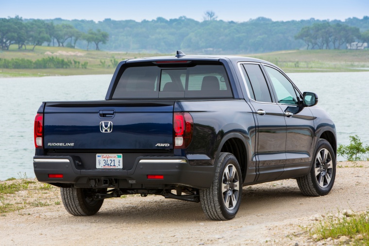 2019 Honda Ridgeline AWD Picture