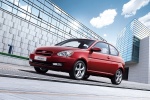 Picture of 2010 Hyundai Accent Hatchback in Tango Red Metallic