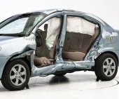 2011 Hyundai Accent Sedan IIHS Side Impact Crash Test Picture