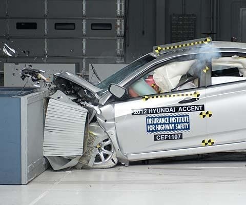 2013 Hyundai Accent Sedan IIHS Frontal Impact Crash Test Picture