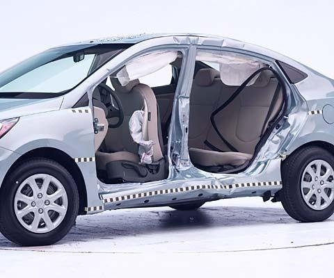 2013 Hyundai Accent Sedan IIHS Side Impact Crash Test Picture