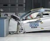 2013 Hyundai Accent Sedan IIHS Frontal Impact Crash Test Picture