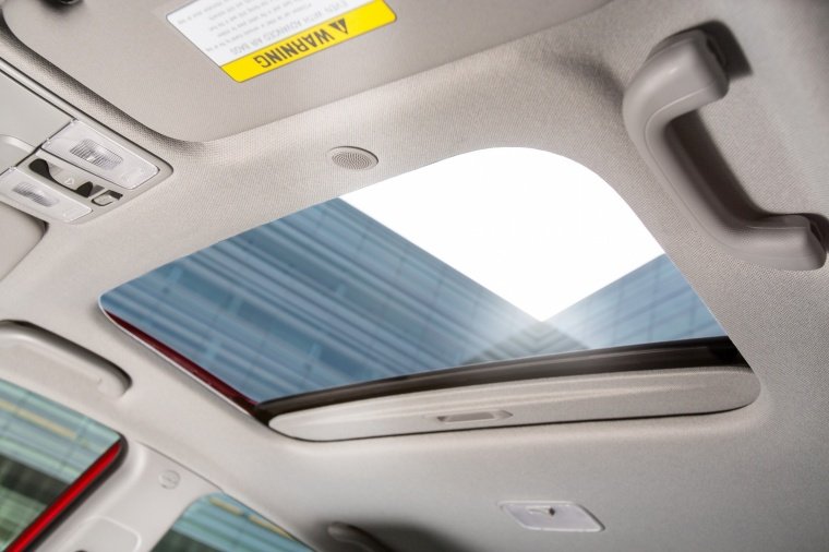 2015 Hyundai Accent Hatchback Sunroof Picture