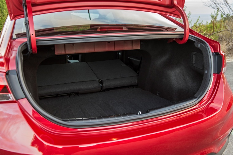 2018 Hyundai Accent Sedan Trunk Picture