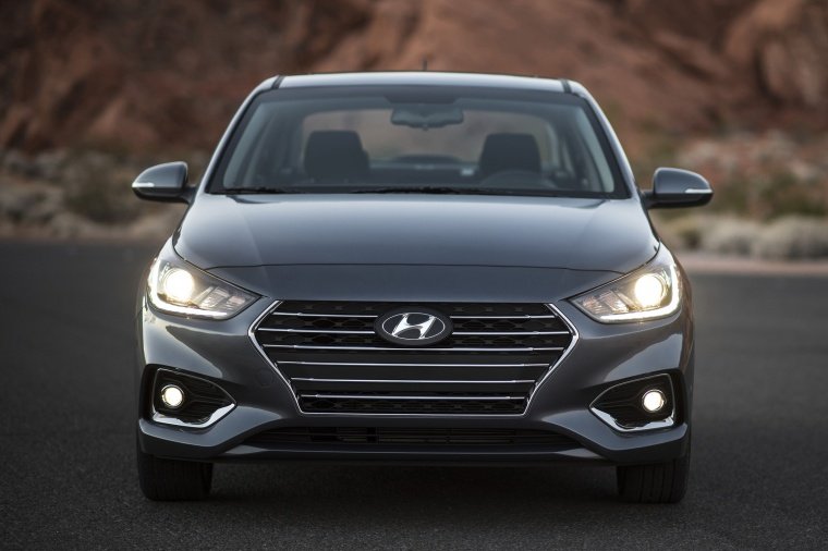 2018 Hyundai Accent Sedan Picture