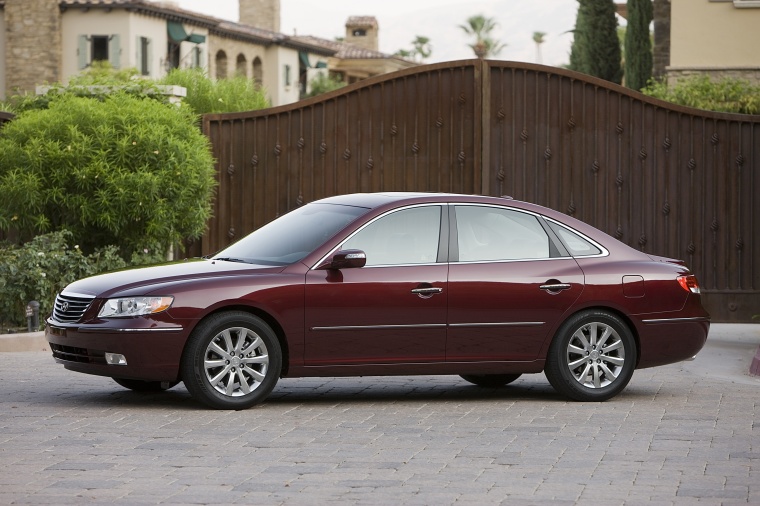 2010 Hyundai Azera Limited Picture