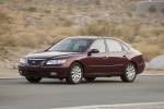 Picture of 2010 Hyundai Azera Limited in Crimson Red Pearl Mica