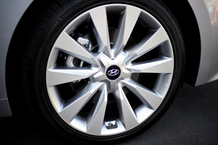 2015 Hyundai Azera Limited Rim Picture