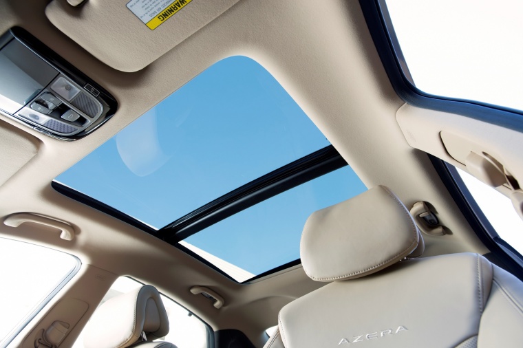 2015 Hyundai Azera Limited Sunroof Picture