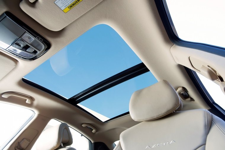 2016 Hyundai Azera Limited Sunroof Picture
