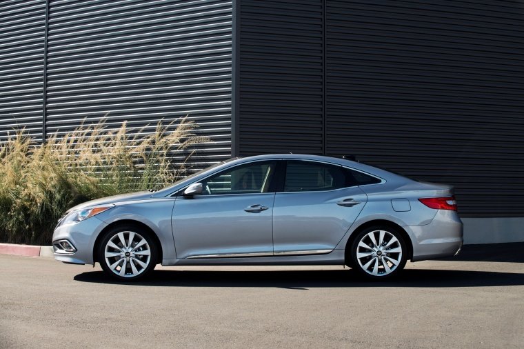 2016 Hyundai Azera Limited Picture
