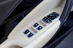 Picture of 2016 Hyundai Azera Limited Door Panel
