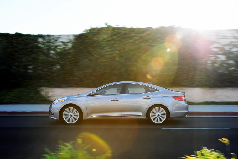 2017 Hyundai Azera Limited Picture