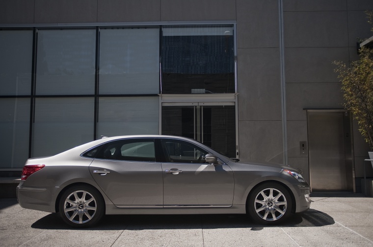 2012 Hyundai Equus Picture