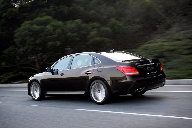 2014 Hyundai Equus Sedan Picture