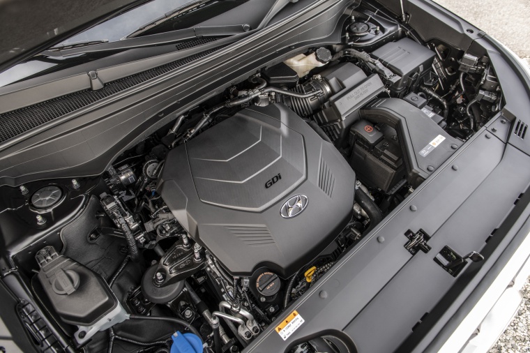 2020 Hyundai Palisade 3.8-liter V6 Engine Picture