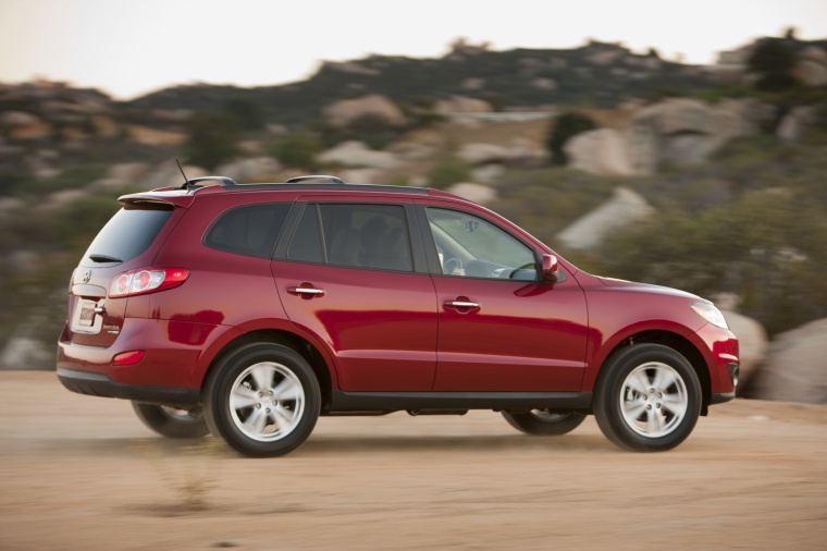 2010 Hyundai Santa Fe Limited AWD Picture