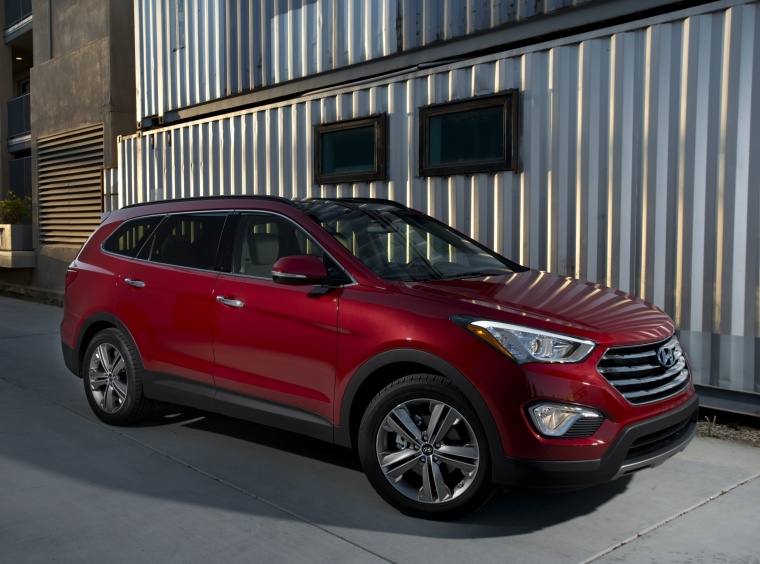 2014 Hyundai Santa Fe Picture