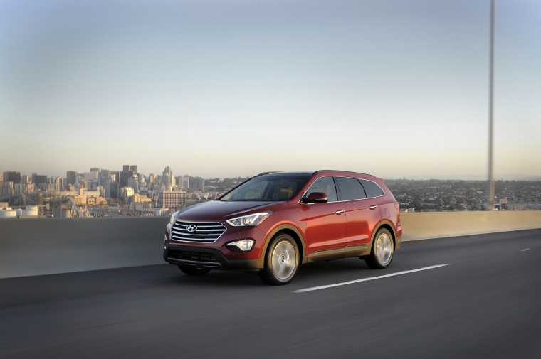 2015 Hyundai Santa Fe Picture