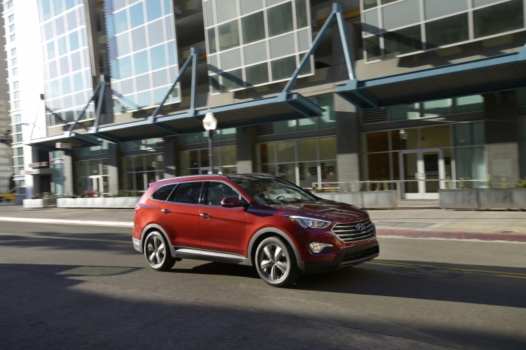 2016 Hyundai Santa Fe Picture