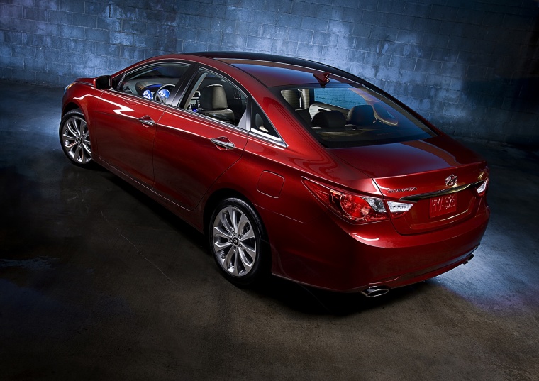 2011 Hyundai Sonata Picture