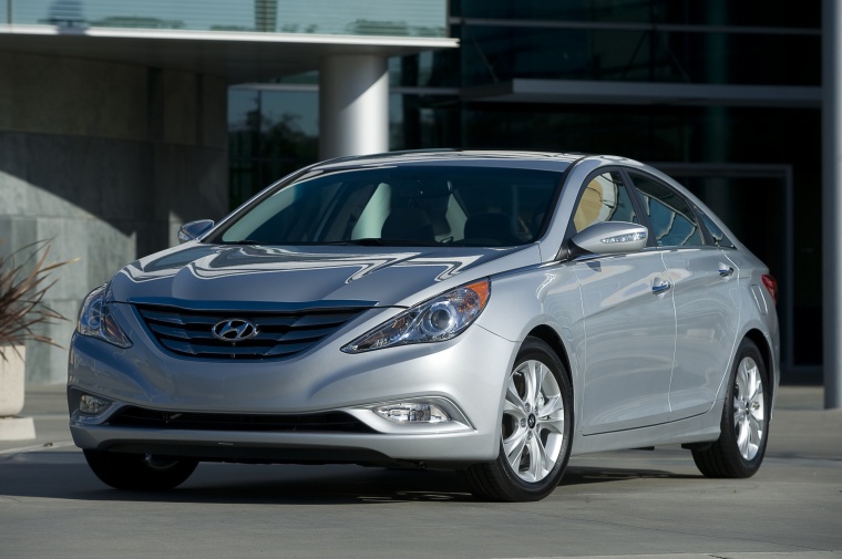 2013 Hyundai Sonata Picture