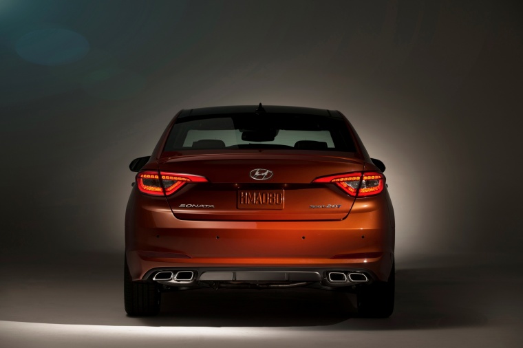 2015 Hyundai Sonata Sport 2.0T Picture