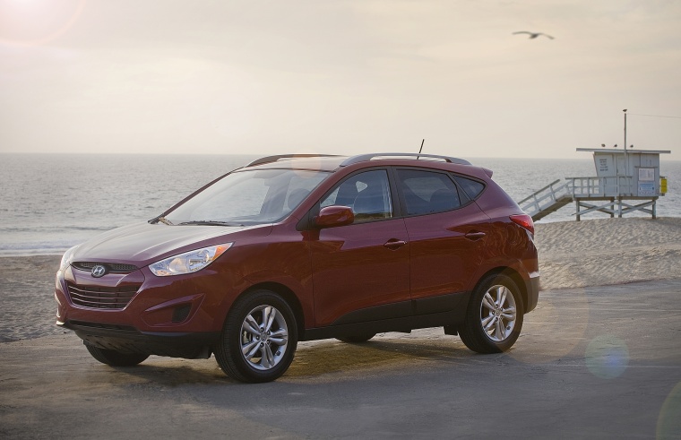 2011 Hyundai Tucson AWD Picture