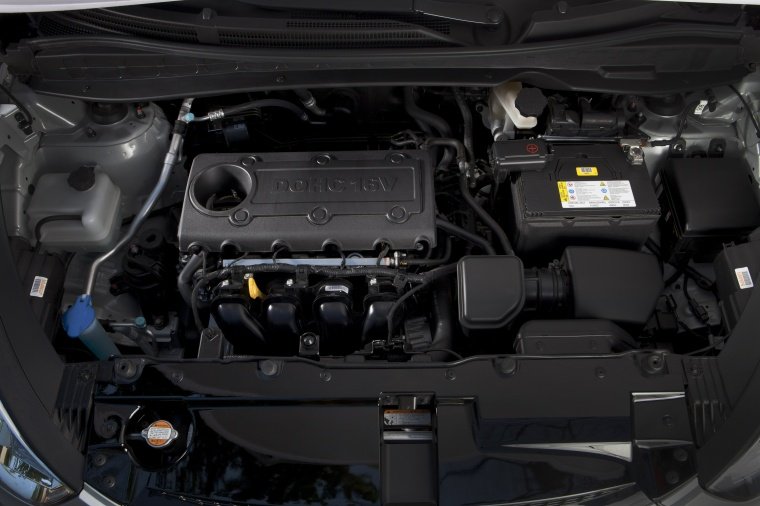 2013 Hyundai Tucson Limited AWD 2.4-liter 4-cylinder Engine Picture