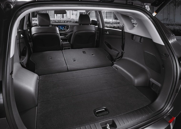 2016 Hyundai Tucson Limited 1.6T Trunk with Rear Seats Folded Picture