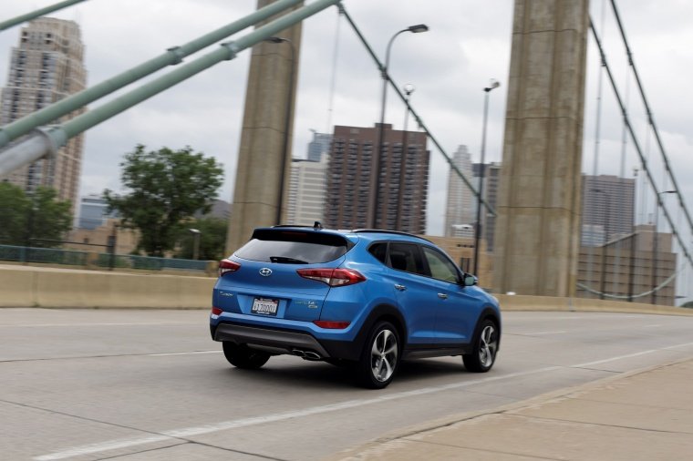 2016 Hyundai Tucson Limited 1.6T AWD Picture
