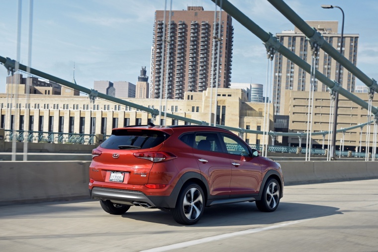 2018 Hyundai Tucson Limited 1.6T AWD Picture