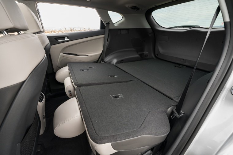 2019 Hyundai Tucson Rear Seats Folded Picture