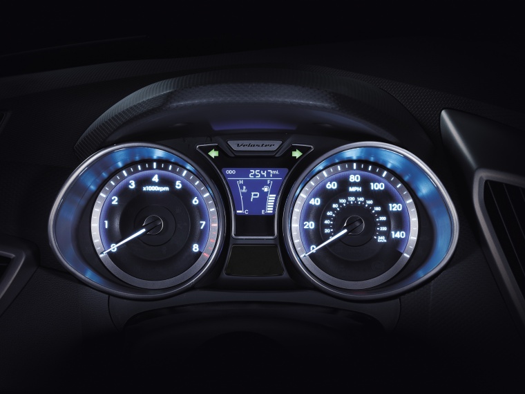 2012 Hyundai Veloster Gauges Picture