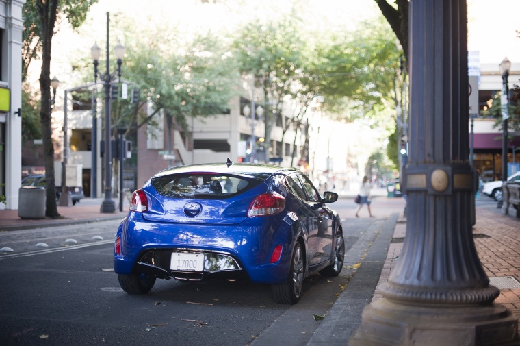 2012 Hyundai Veloster Picture