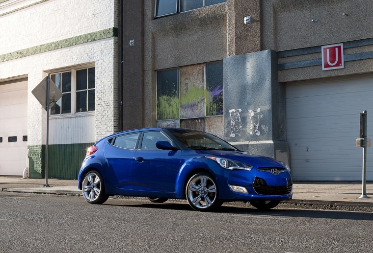 2012 Hyundai Veloster Picture