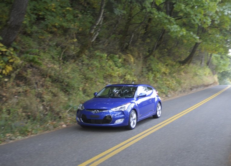2012 Hyundai Veloster Picture