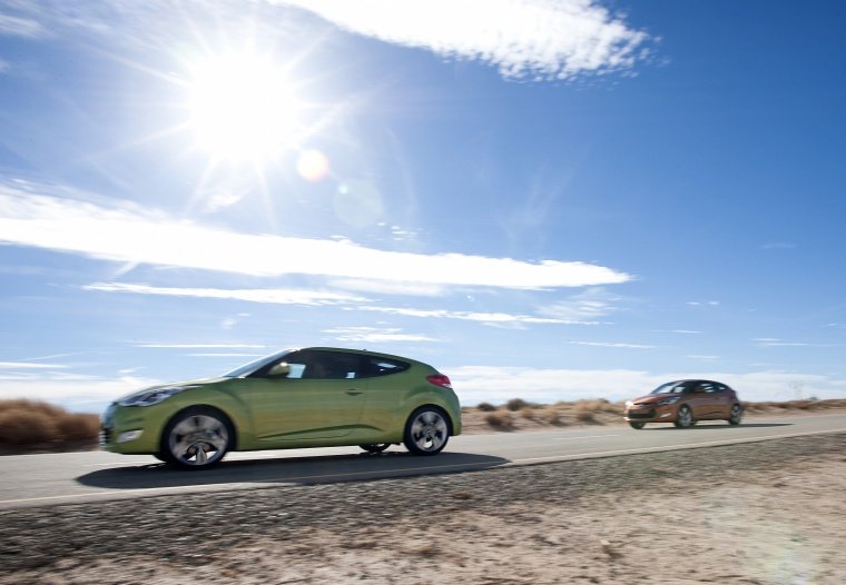 2012 Hyundai Veloster Picture