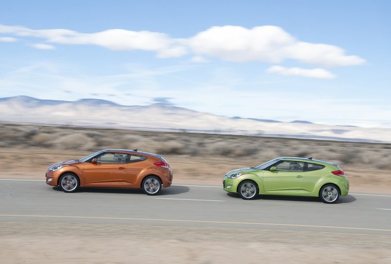 2012 Hyundai Veloster Picture
