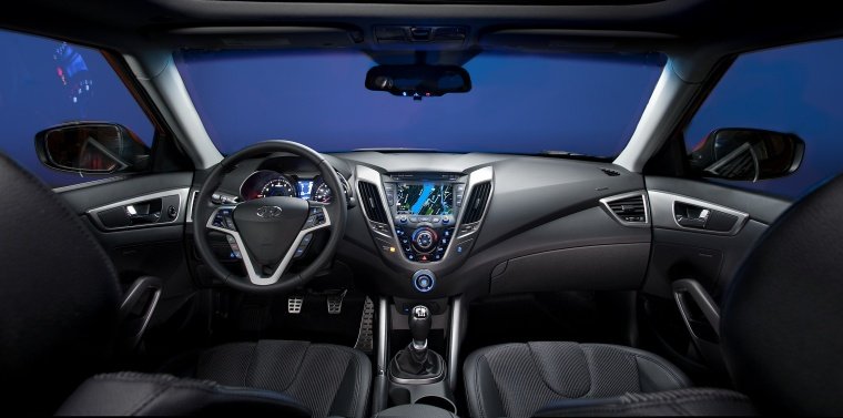 2012 Hyundai Veloster Cockpit Picture
