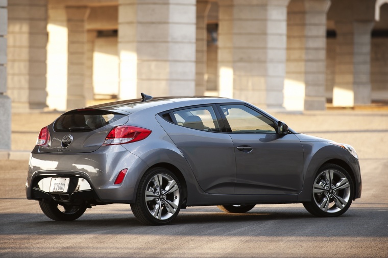 2013 Hyundai Veloster Picture