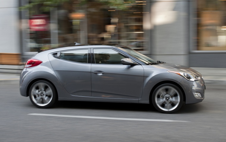 2013 Hyundai Veloster Picture