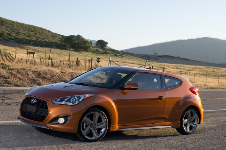 2013 Hyundai Veloster Turbo Picture