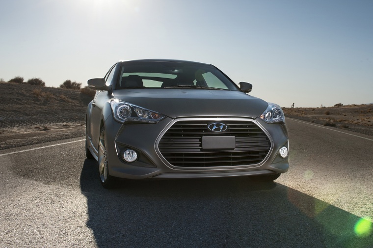 2013 Hyundai Veloster Turbo Picture