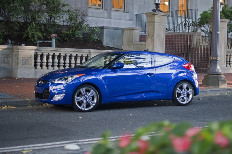 2014 Hyundai Veloster Picture