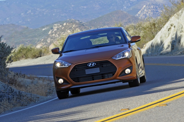 2014 Hyundai Veloster Turbo Picture