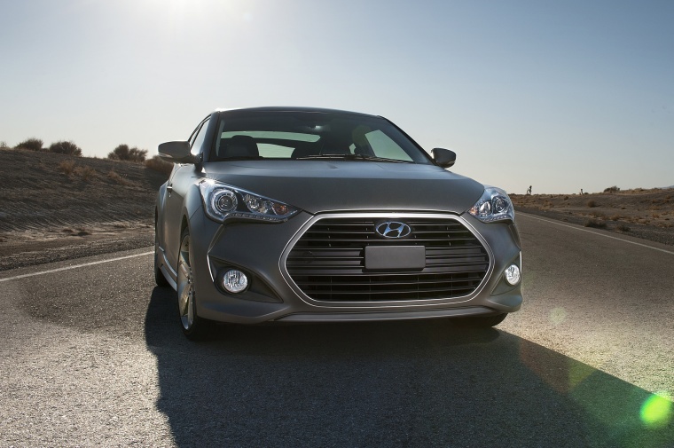 2014 Hyundai Veloster Turbo Picture