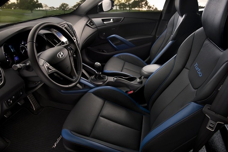 2014 Hyundai Veloster Turbo Front Seats Picture