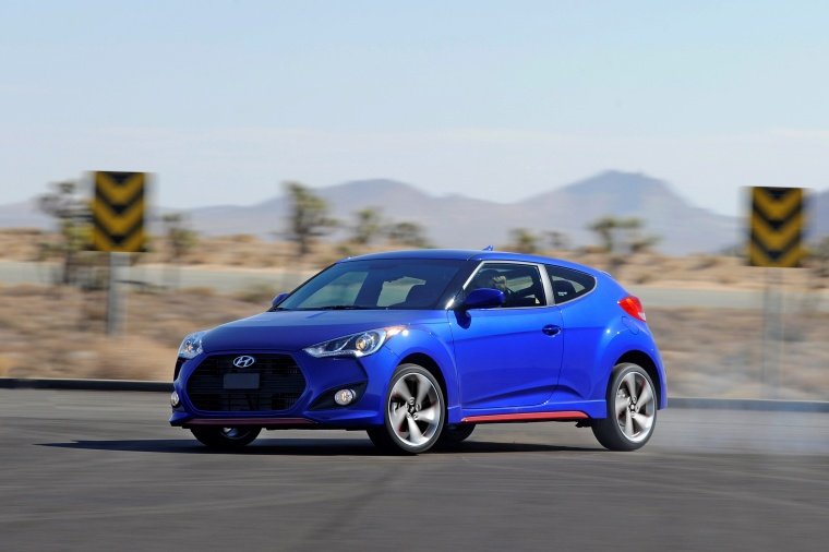 2014 Hyundai Veloster Turbo R-Spec Picture