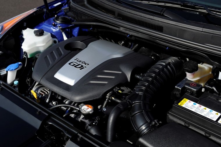 2014 Hyundai Veloster Turbo R-Spec 1.6-liter 4-cylinder Turbocharged Engine Picture